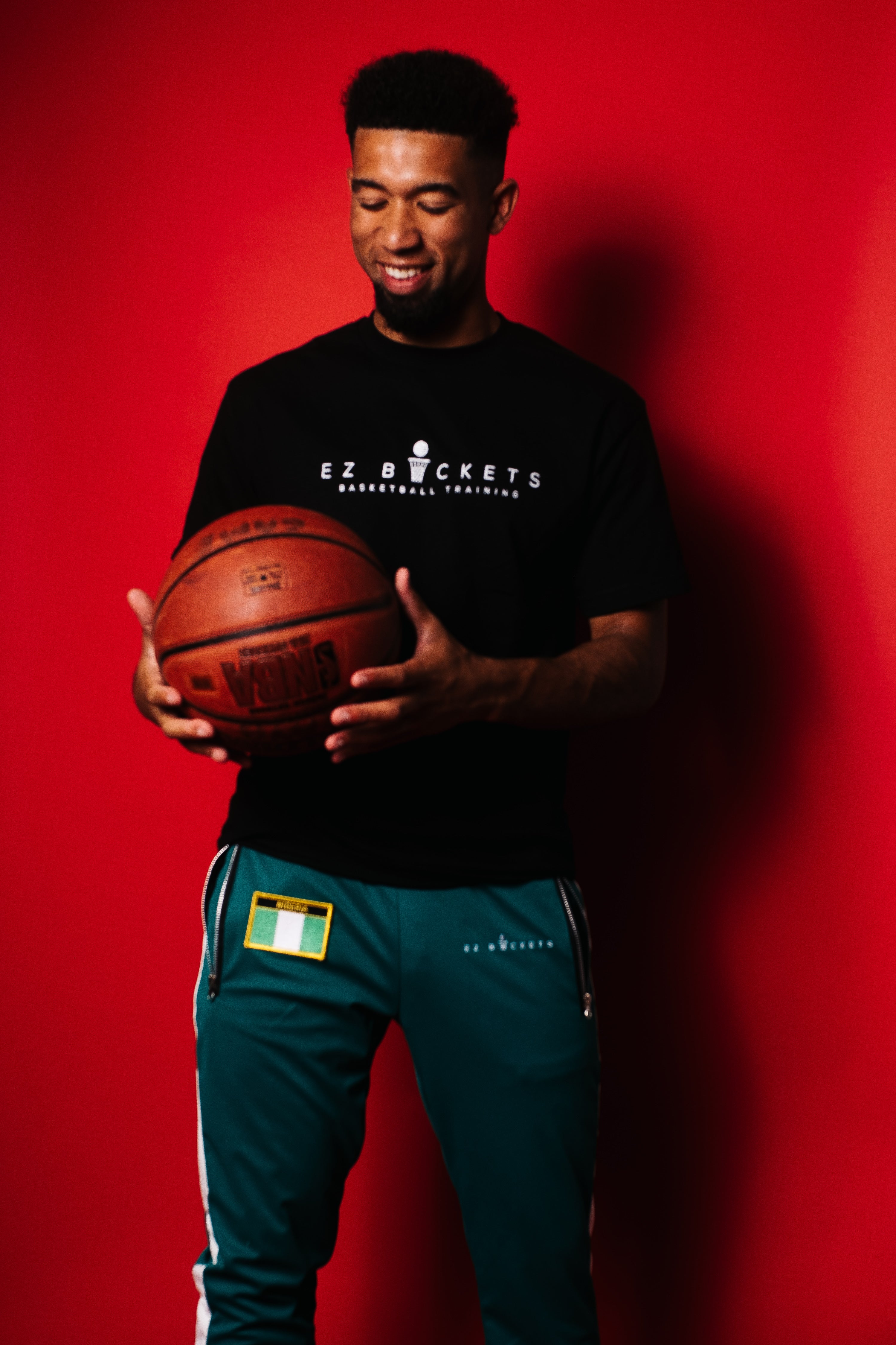 EZ Buckets Original Tee